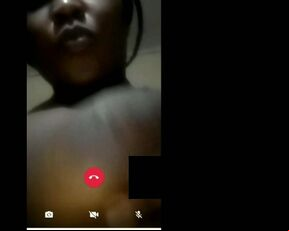 Kenya Girl Audrey Showing her Boobs to her Indian Boyfriend